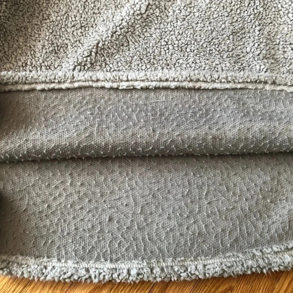 Poof Sherpa pullover - Picture 9 of 10